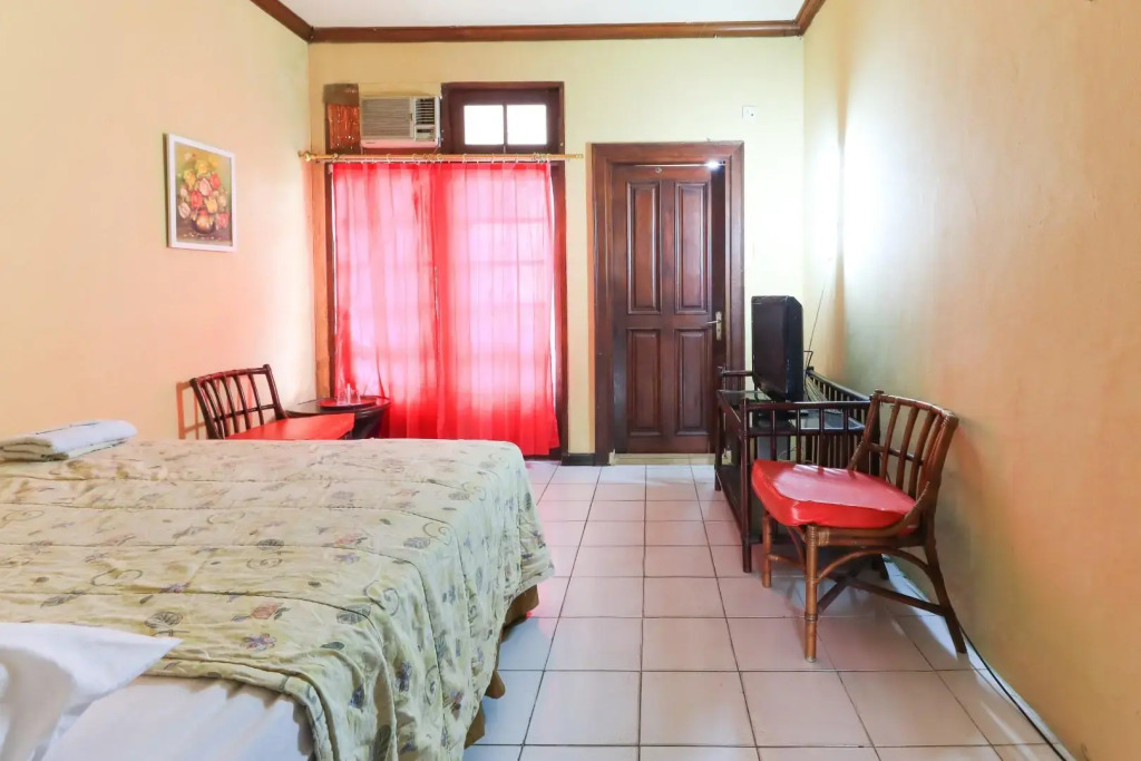 Sinderella Hotel