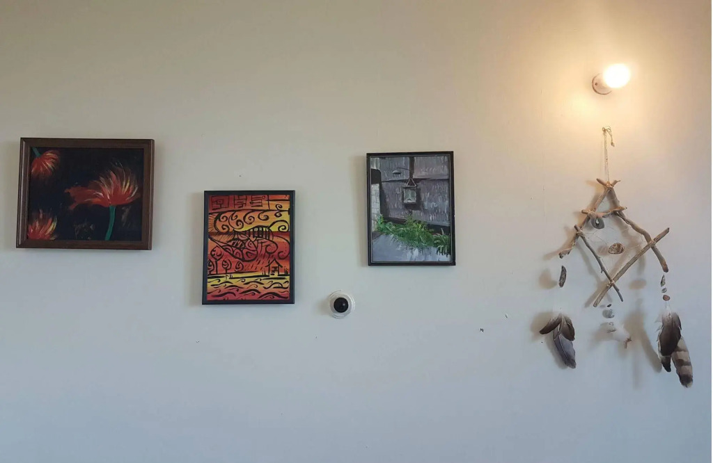 Chillawhile Backpackers Art Gallery - Hostel