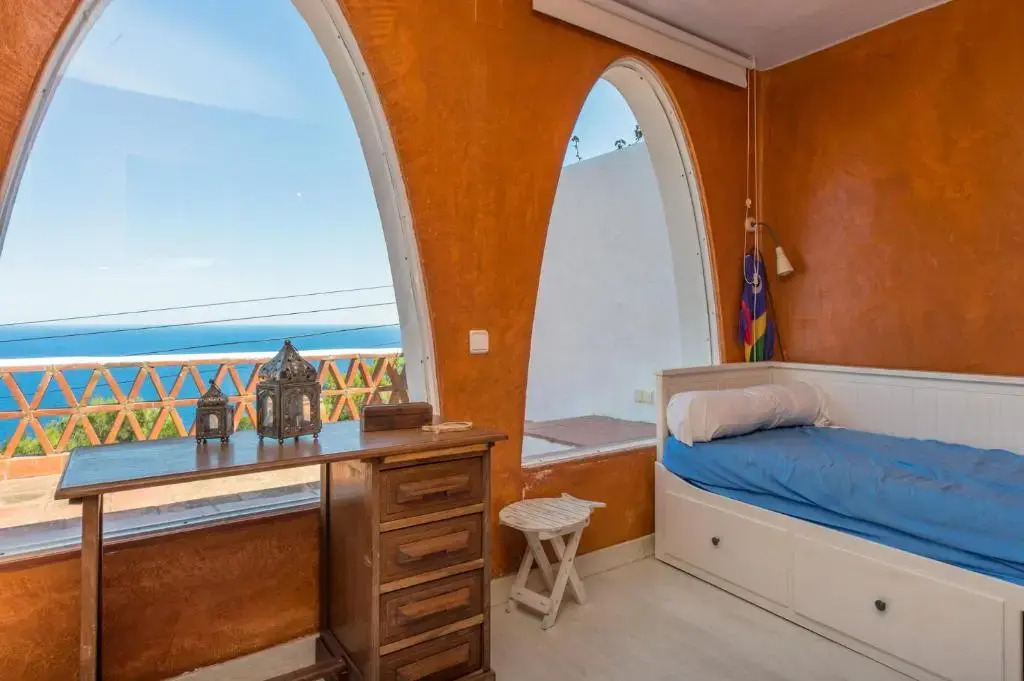 St-37 Begur SA Tuna 2 PAX