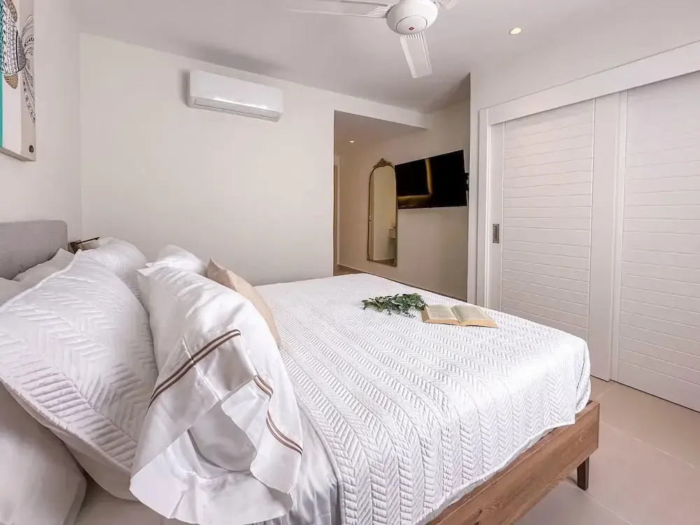 Cozy and beautiful apartment at the beach