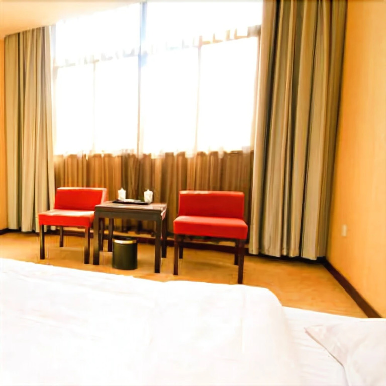 Yangguang Langhao Business Hotel