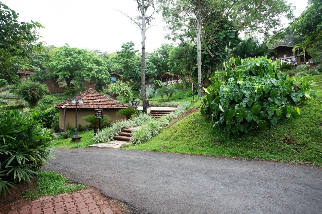 Stone Water Eco Resort
