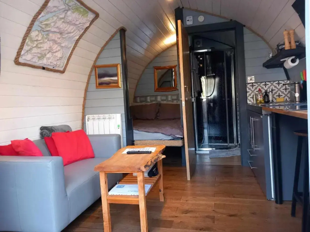 Riverside Pod