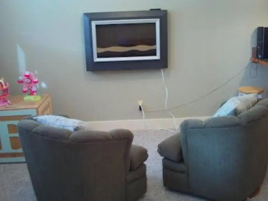 CopperHorn basement suite