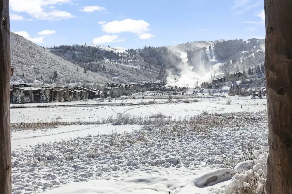 Bristlecone at Deer Valley Resort - Three Bedroom Condo with Hot Tub #503 3 Condo