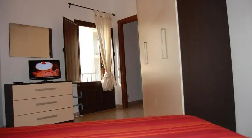 Ni Ni Apartments - Self Check in