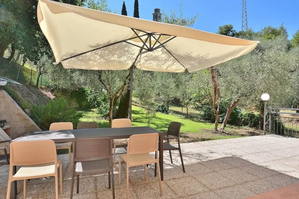 Villa Carducci - 6 Sleeps a c Villa in Pai di Torri del Benaco
