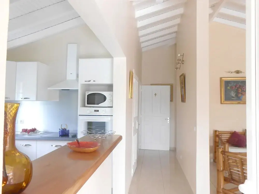 House With 2 Bedrooms in Saint François, With Enclosed Garden and Wifi