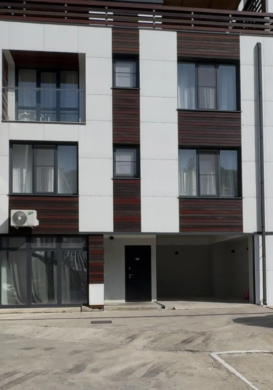 Апартаменты в таунхаусе у Черного моря