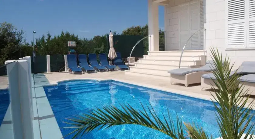Villa Maria