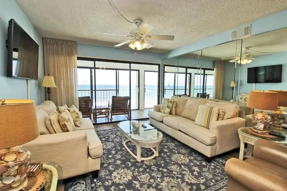 Edgewater 41 by Youngs Suncoast