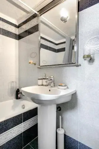 Villas Angara
