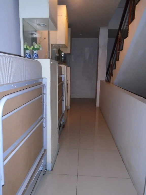 Free Way Kata Beach Hostel