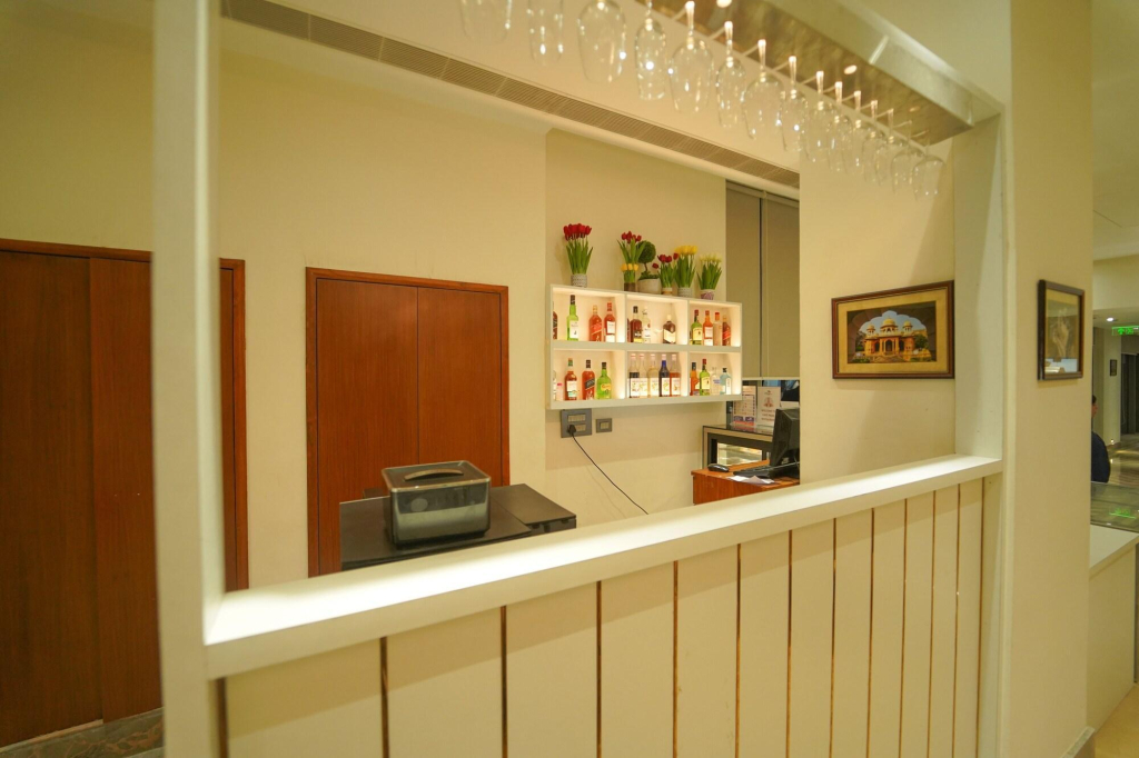 OYO 132 Hotel Royal T