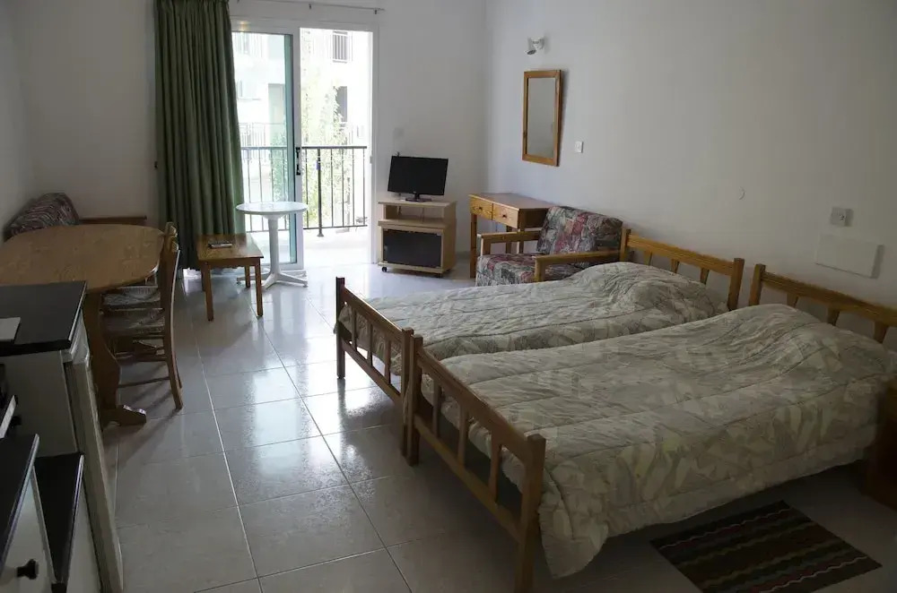 Kozis Hotel Apartments