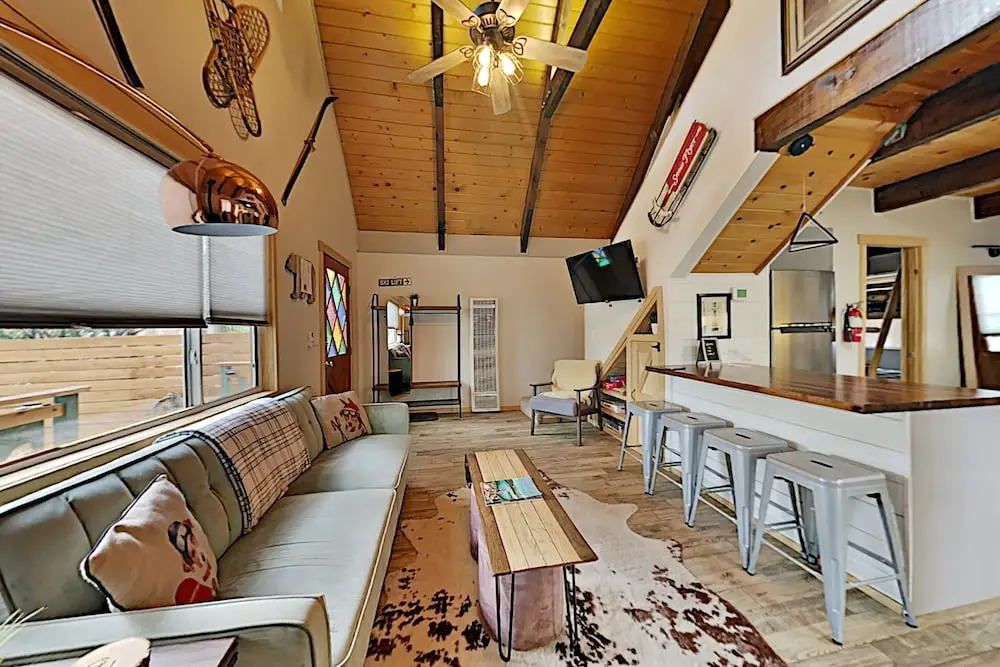 604spruc 2 Bedroom Home