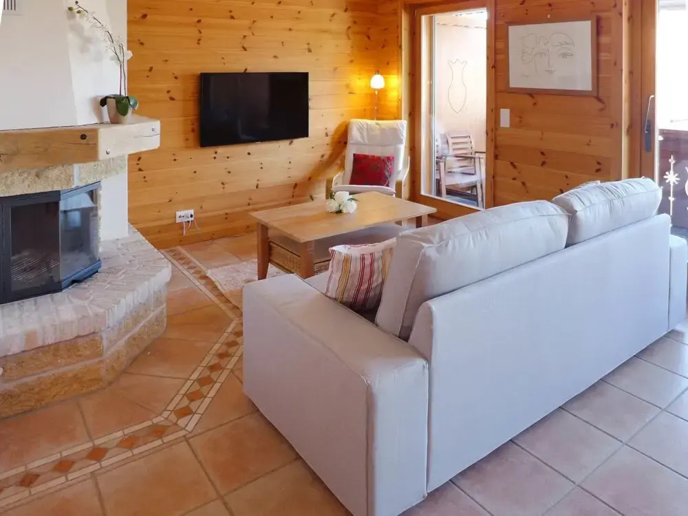 Apartment Rhodonite 33 by Interhome