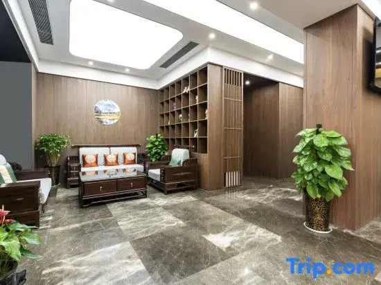 Sichuan Haiyuejia Grand Hotel (Mianyang High-Speed Railway Station)
