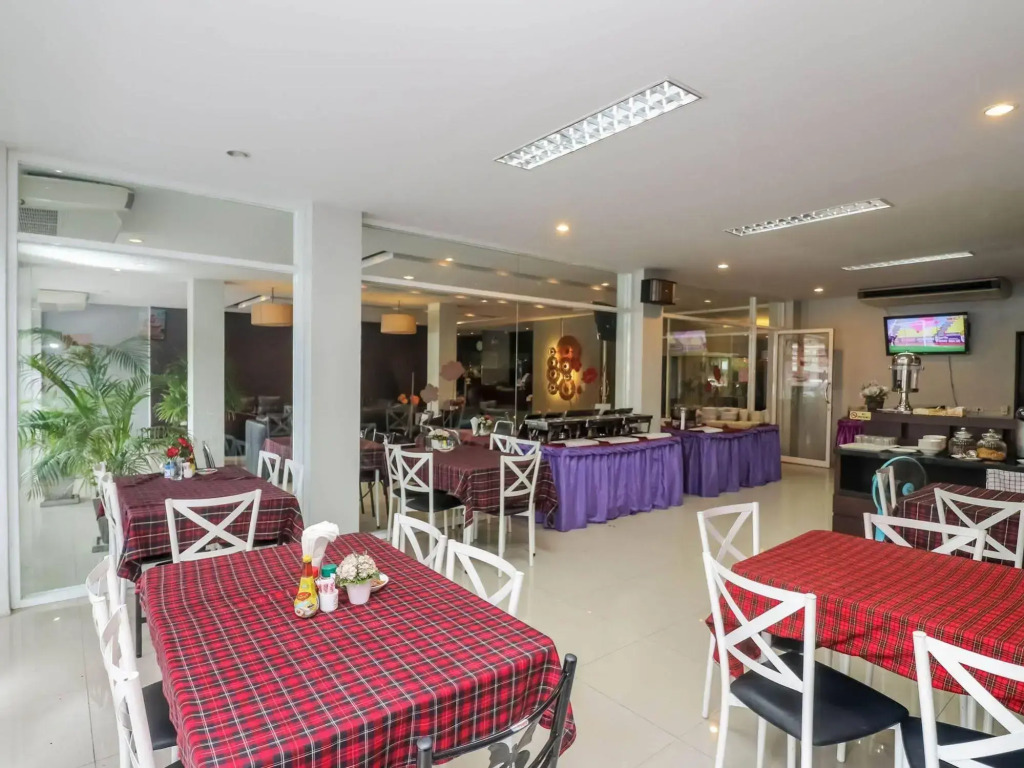 Nida Rooms Ratsada Laem Hin Pier