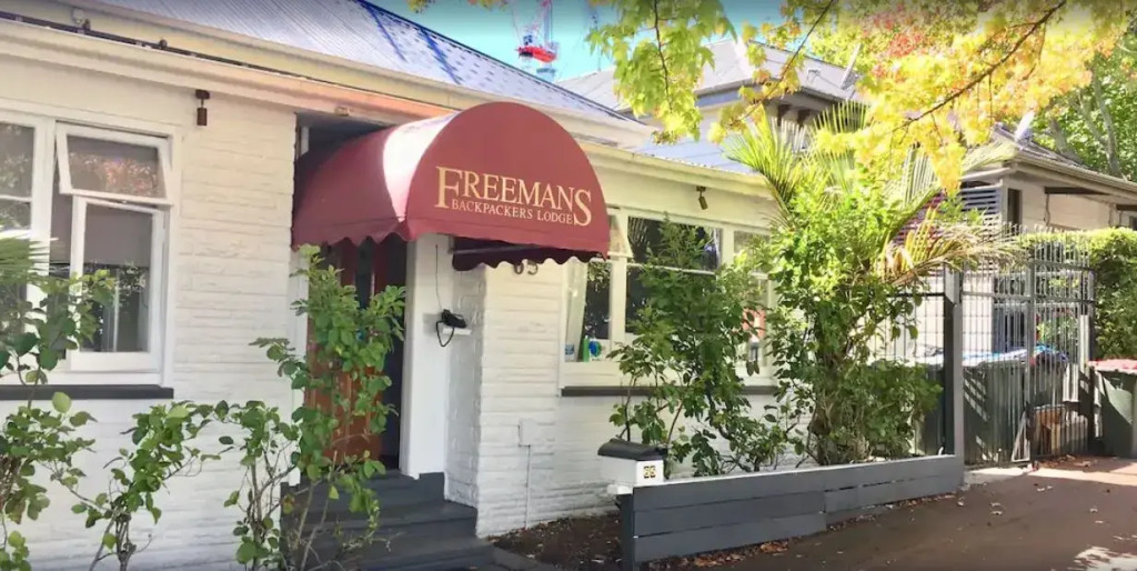 Freemans Backpackers