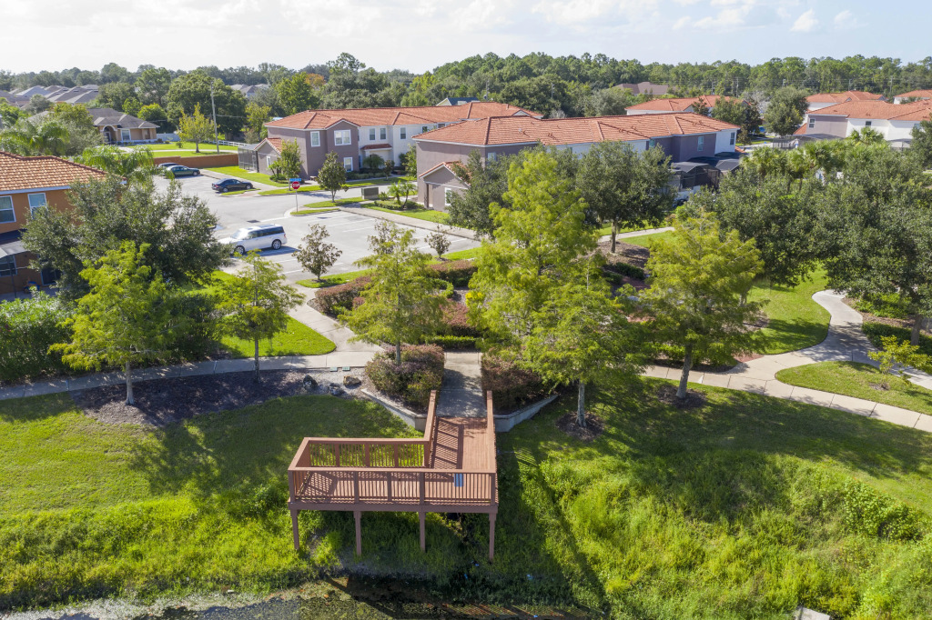 Gorgeous 4 Bedroom w  Pool Close to Disney 920