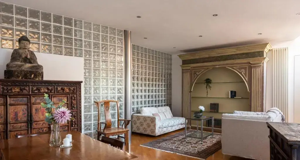 ALTIDO 2BR Apt with Excellent Location, at the Heart of Como