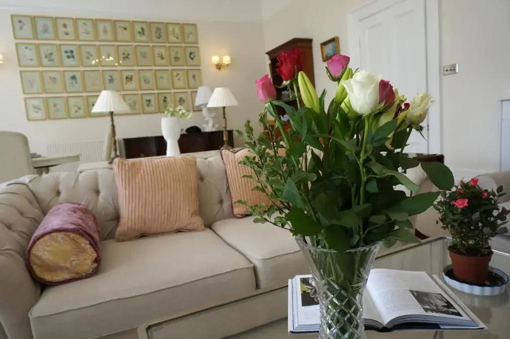 Flat 3, 6 Lypiatt Terrace Cheltenham Gloucestershire GL50 2SX