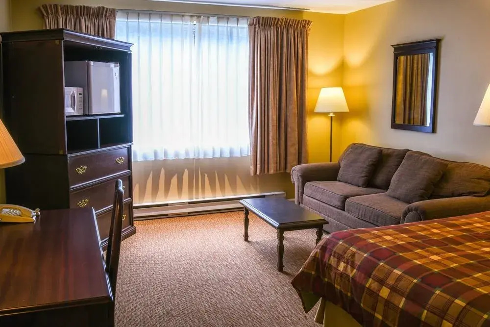 The Pacific Inn