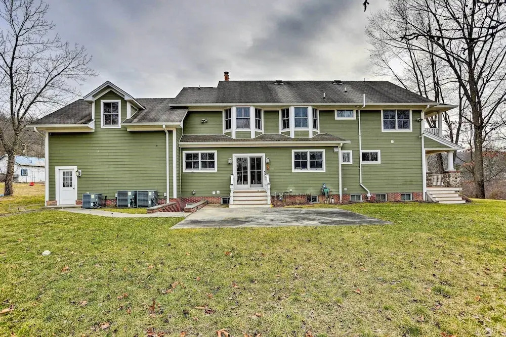 New Jersey Abode - Near the Statue of Liberty