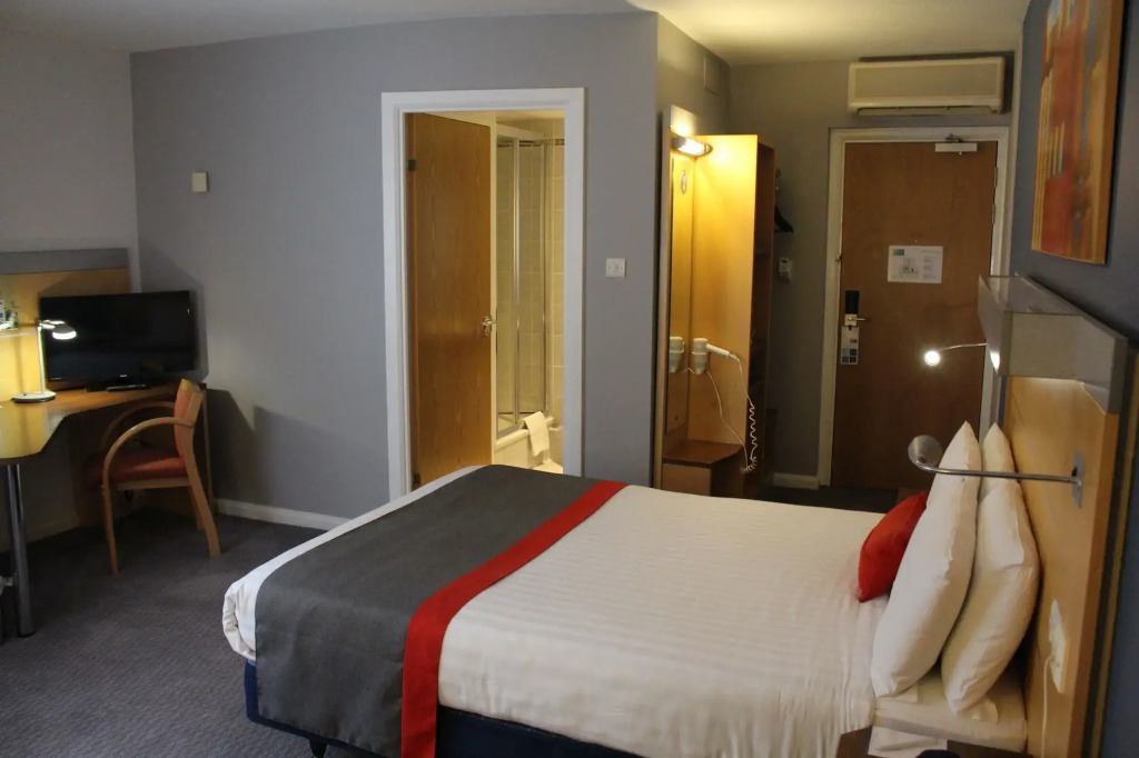 Holiday Inn Express London Croydon by IHG
