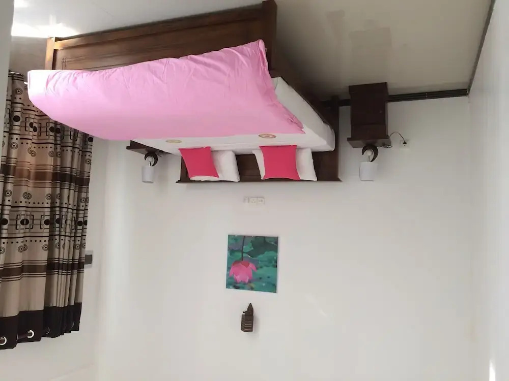 Lo hostel