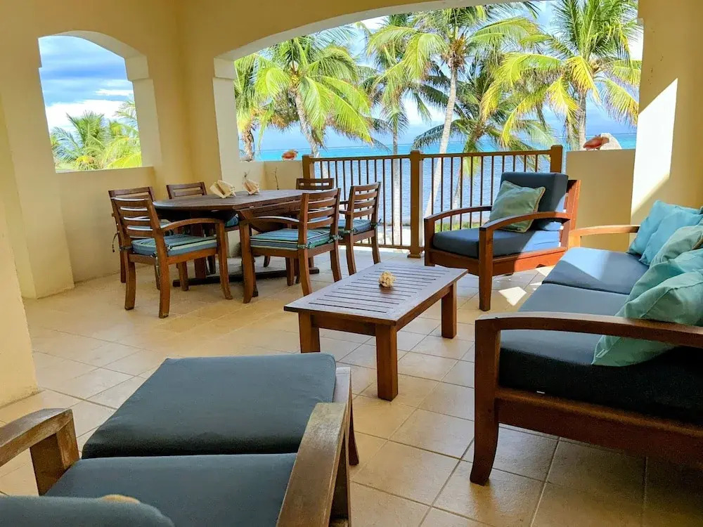 Miramar Villas