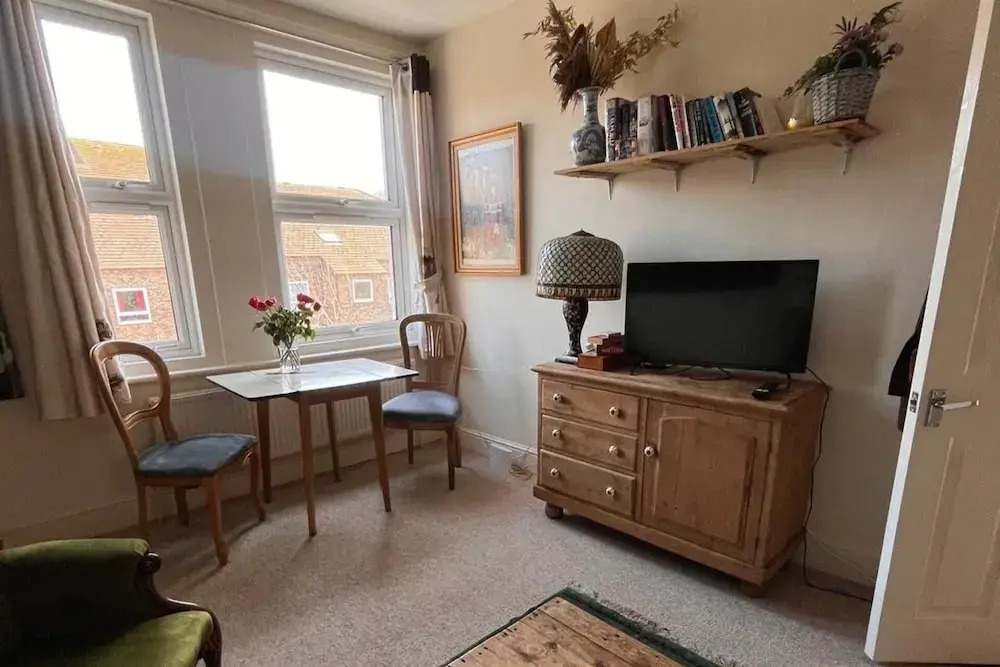 Apartmentsleeps2-seaside Escape-wifi-parking