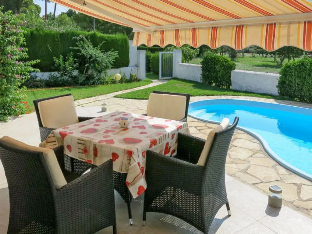 Holiday Home Ingeborg by Interhome
