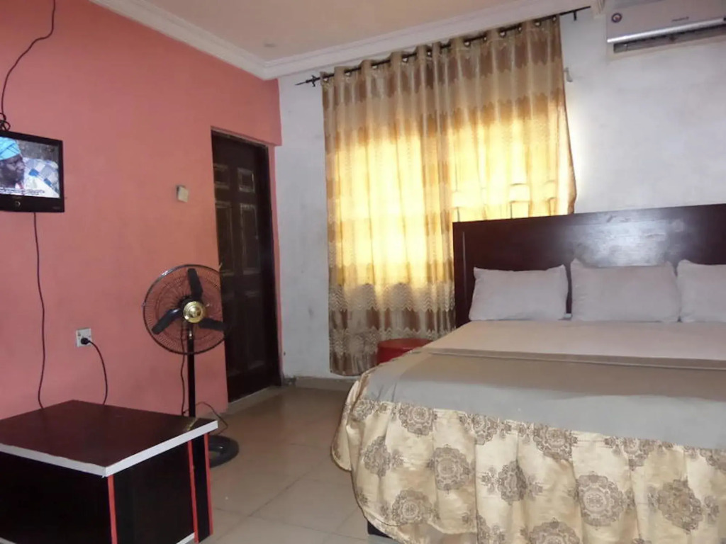 Time View Hotel & Suites