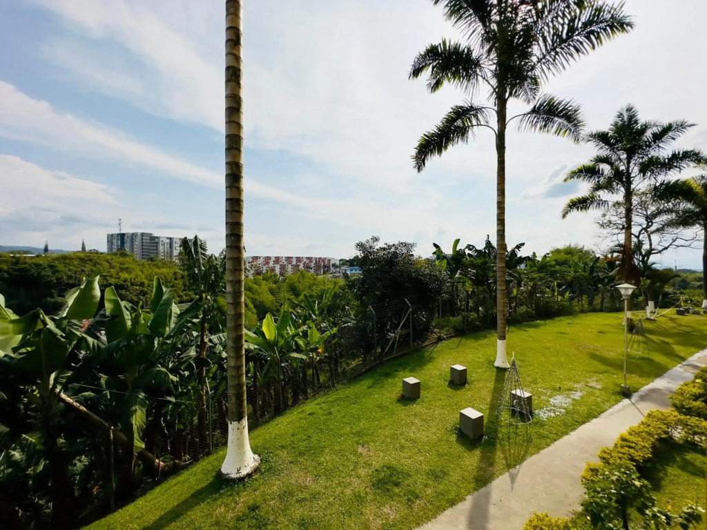 Full furnished apartment in Pereira