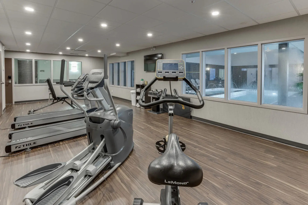 Home Inn & Suites Saskatoon South