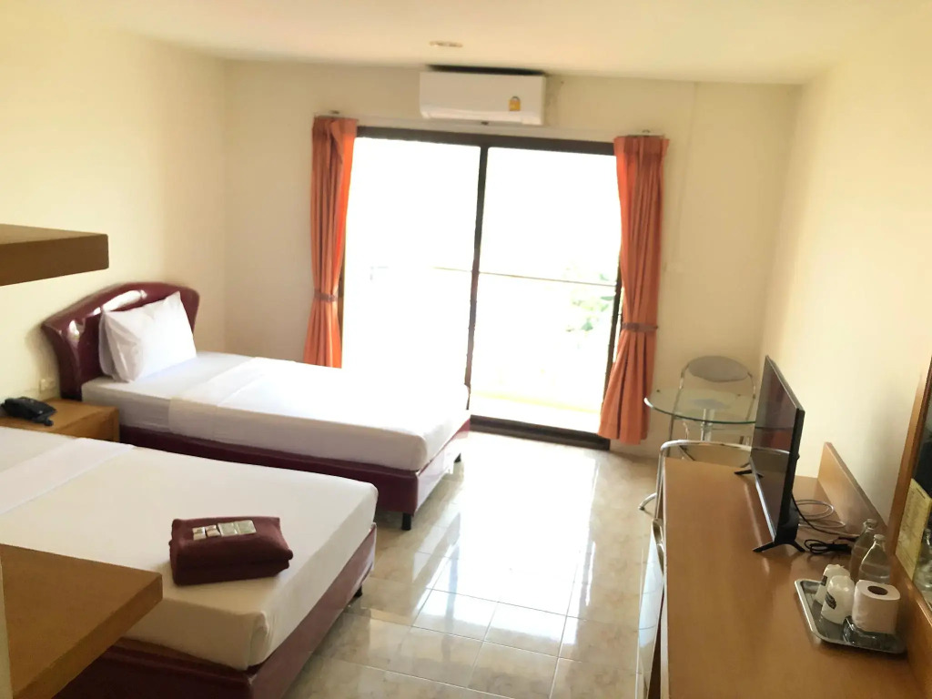 Pearl Place Hotel