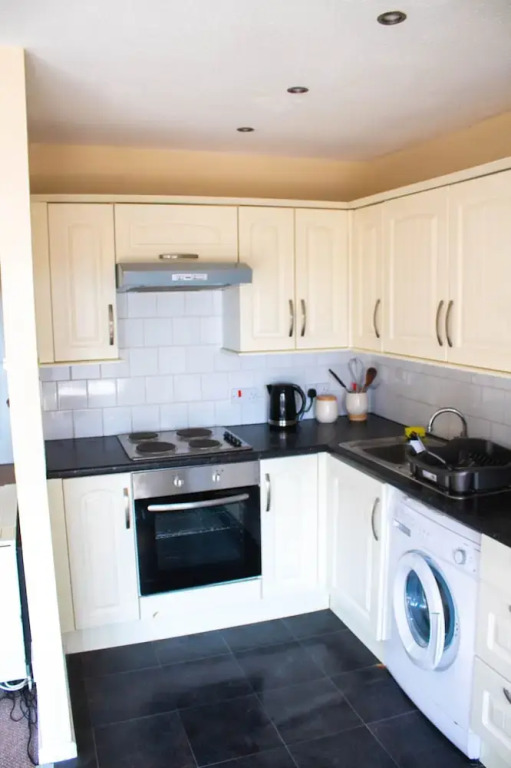Reine Suites - Central Milton Keynes