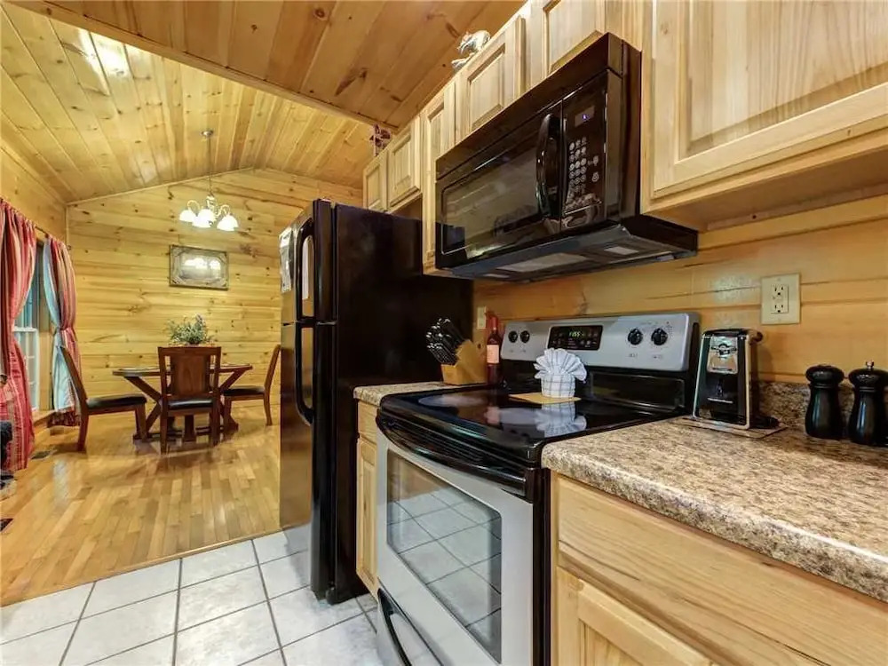 Love Shack - One Bedroom Cabin