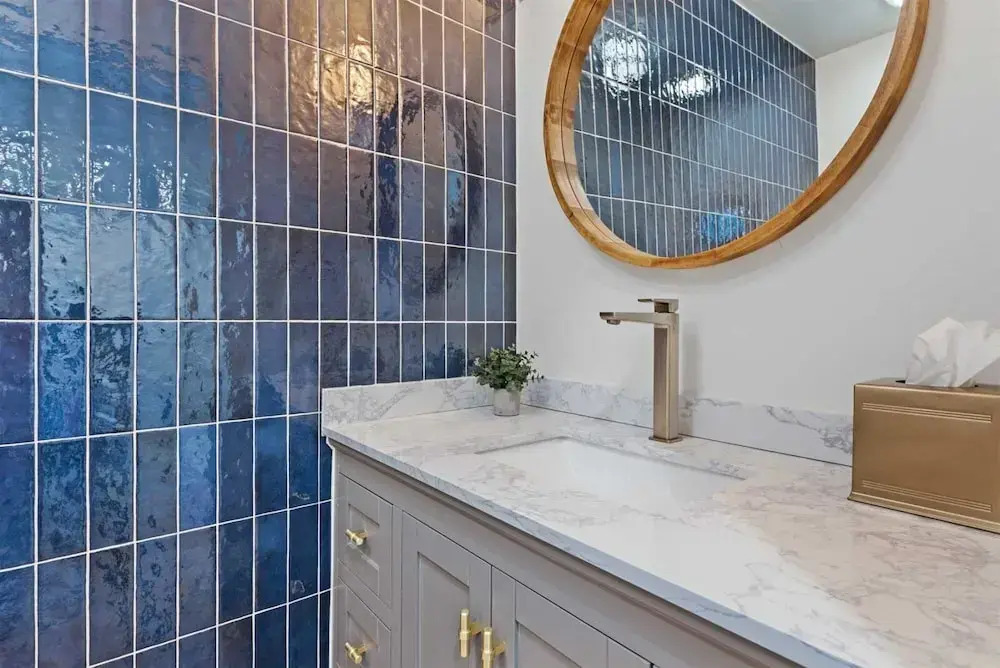 Luxury 3 Bedroom Condo In The Heart Of Bc Village