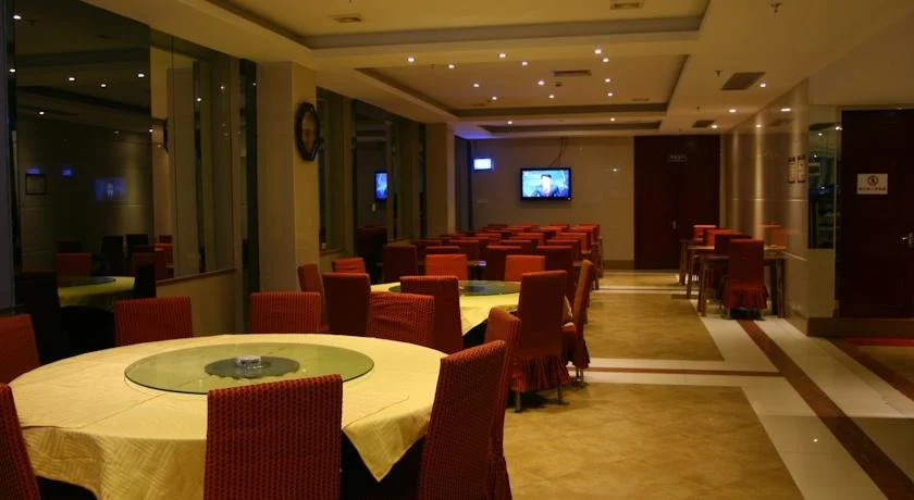 Green Tree Inn Chimelong Metro Hua Nan Country Garden Branch
