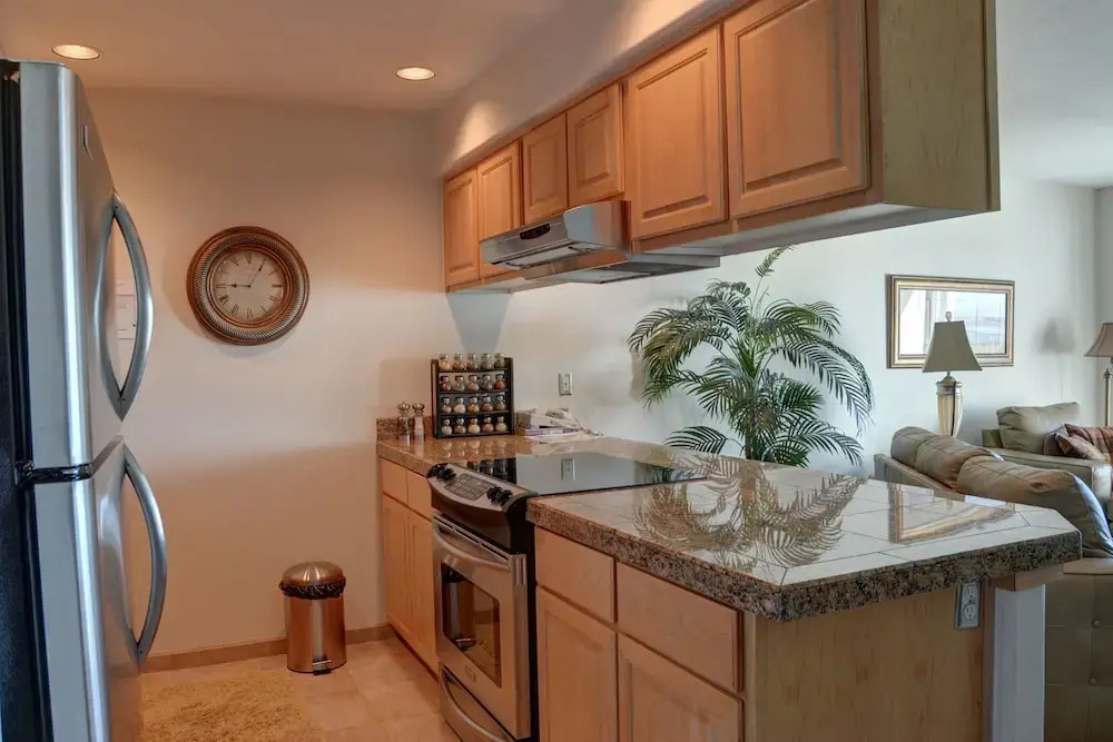 Waters Edge 104 - 1 Br Condo