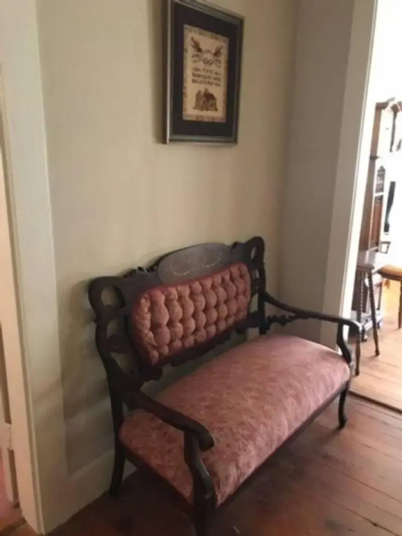 Riverboat Bed & Breakfast