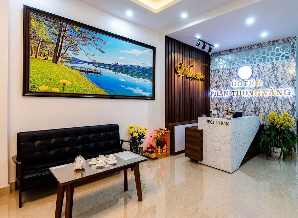 Phan Thong Vang Hotel