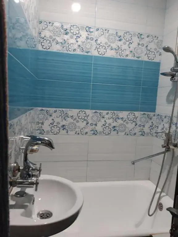 3 bedroom apartment in Ureki