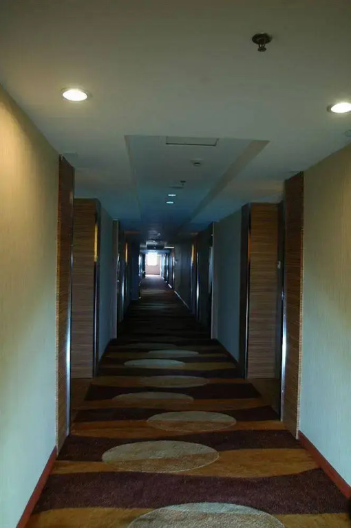 Home Club Hotel Nanhai Branch