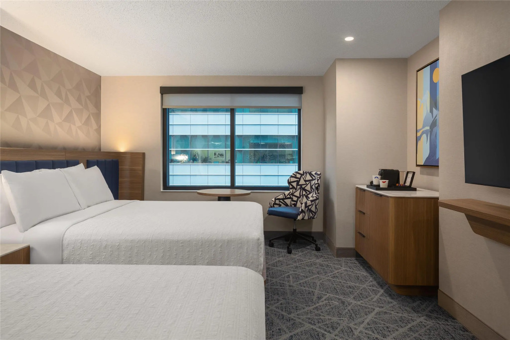 Hampton Inn By Hilton Calgary Downtown