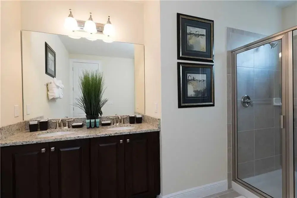 Reunion Resort Orlando, 8 Br/7 Ba Home, Sleeps 20 8 Bedroom Home