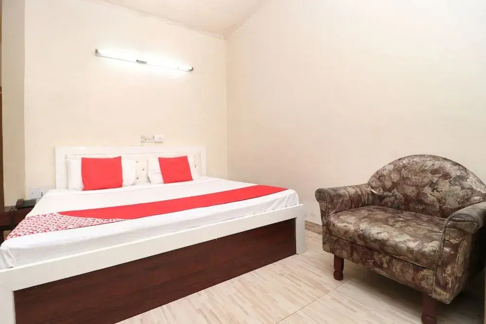 OYO 24322 Hotel Gulshan